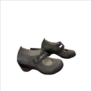 Jambu Scarlet Sandals Size 9.5